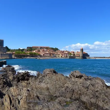 En Bord De A 50m Clim Garage Location Du Samedi Au Samedi Collioure